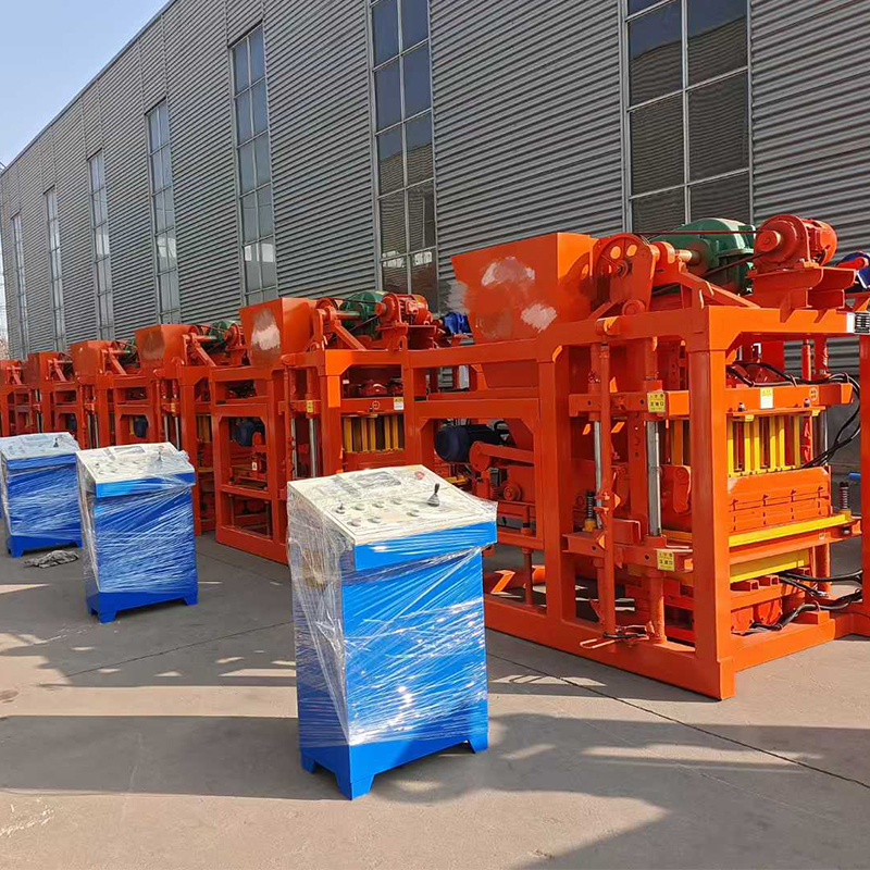 Ligne de production hydraulique automatique QT4-18